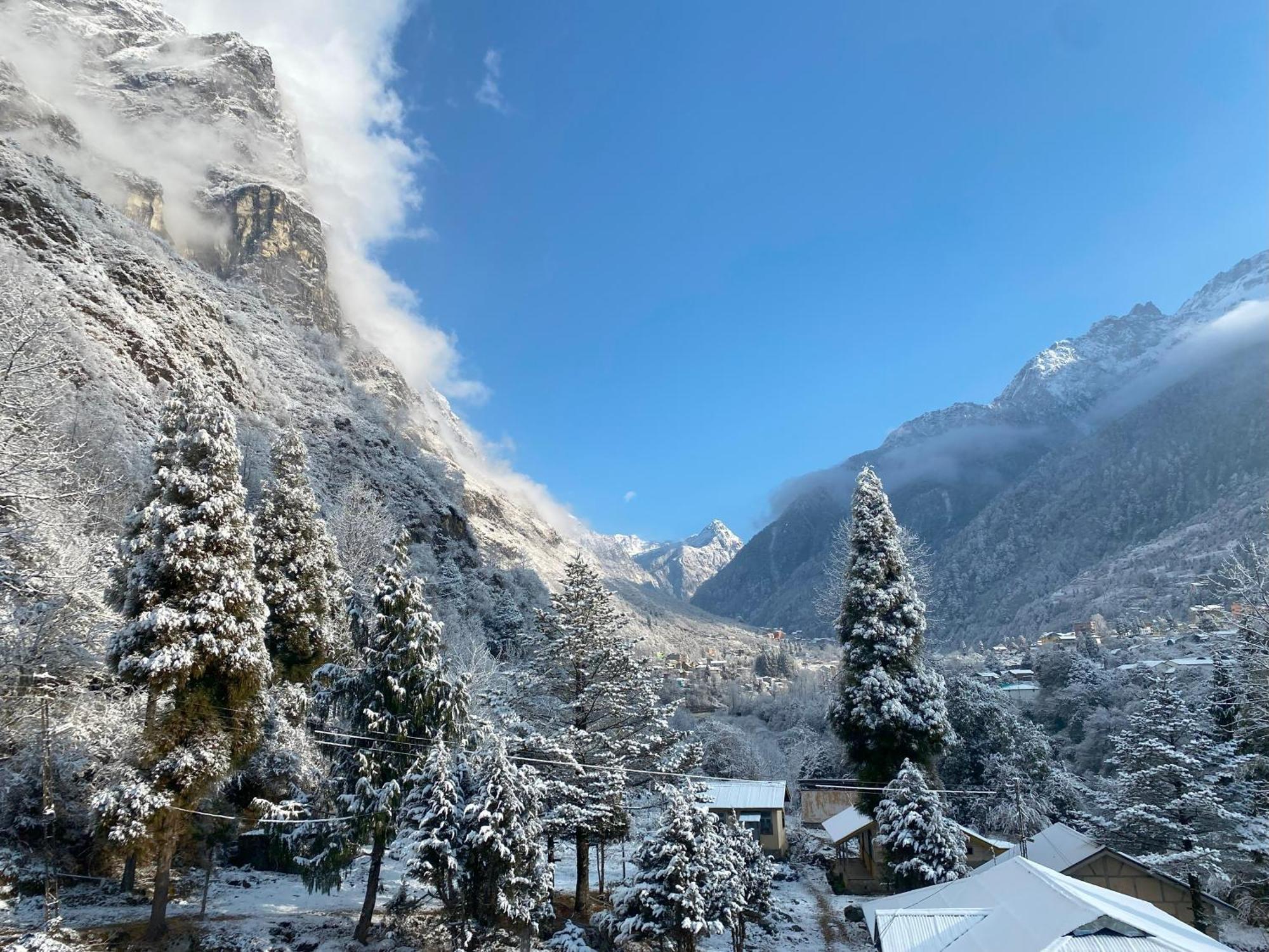 Mount Bayul Shangri-La Resort ラチャング エクステリア 写真